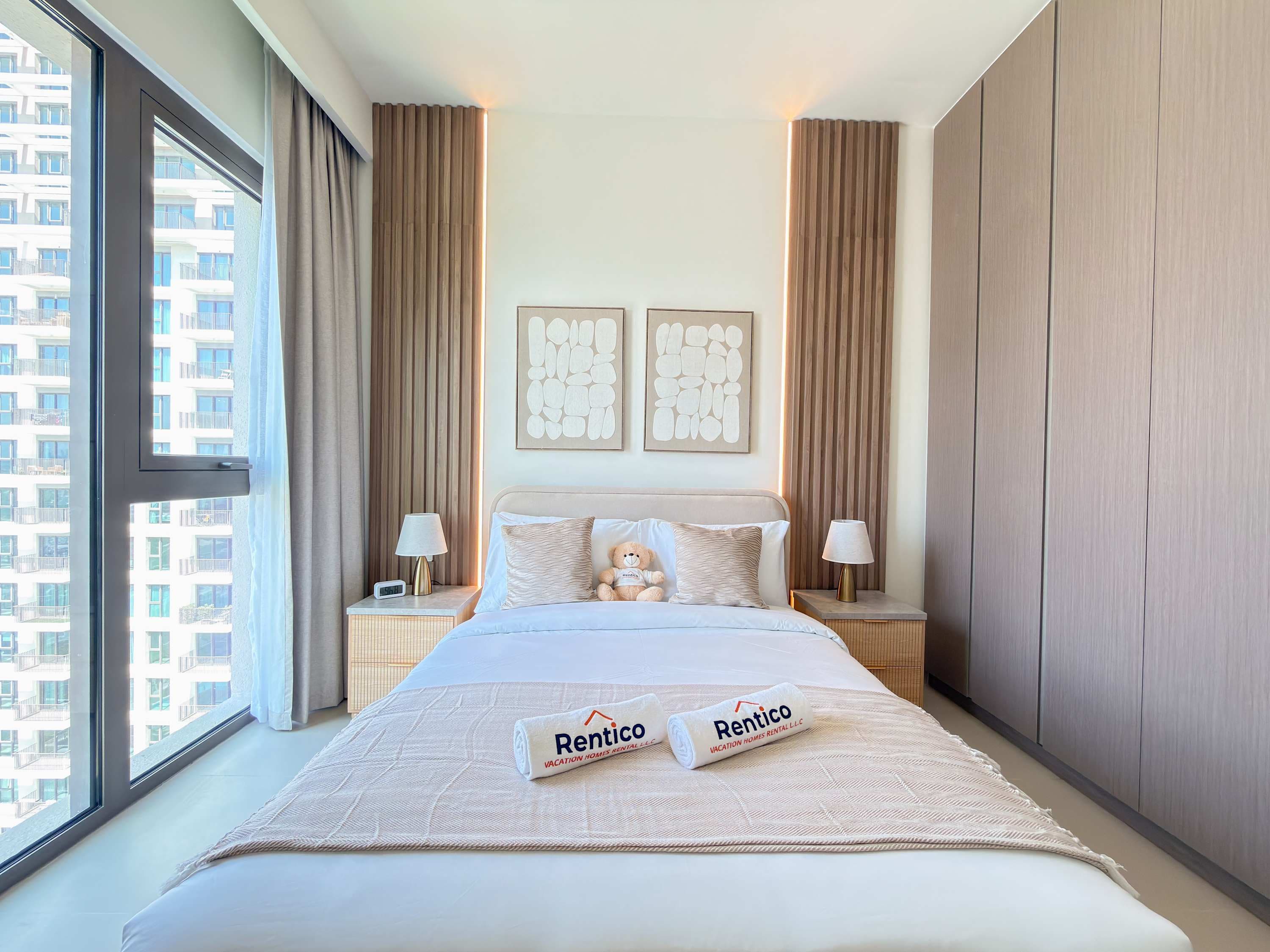 Rentico | Luxury 1BR Hills Park | Pool & Mall โ photo 6