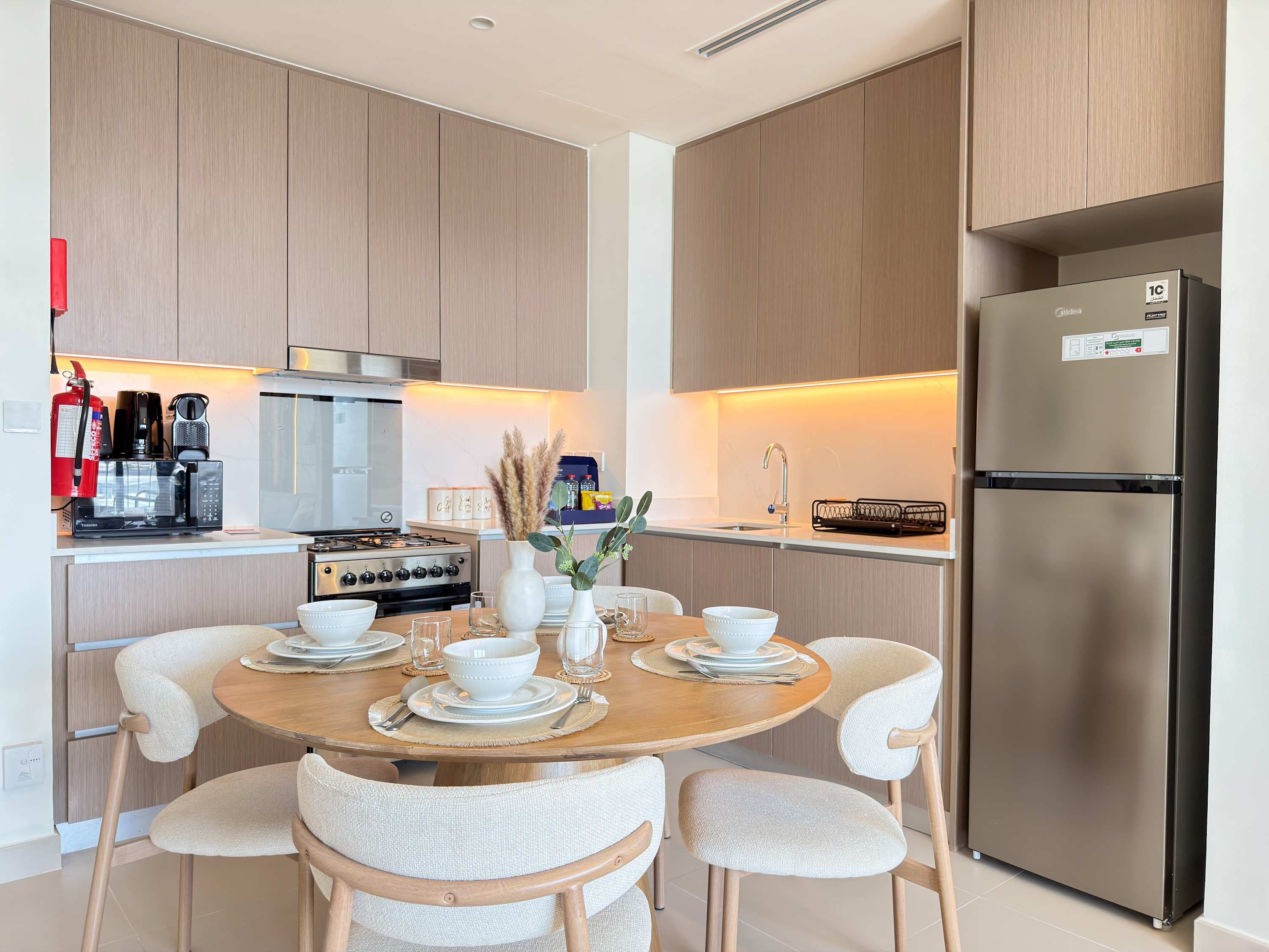 Rentico | Luxury 1BR Hills Park | Pool & Mall โ photo 3